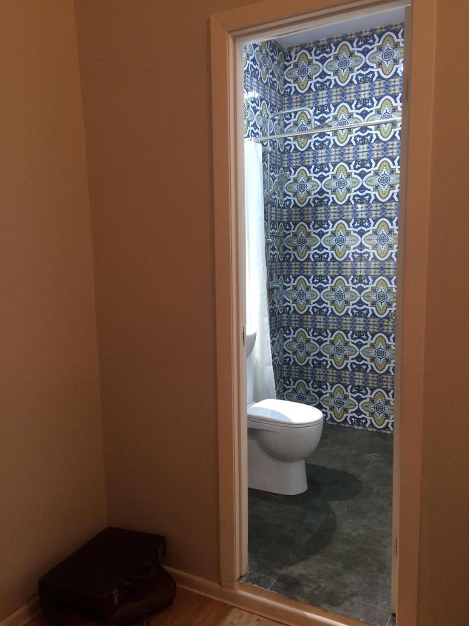 Woodmood Hostel Тбилиси Экстерьер фото